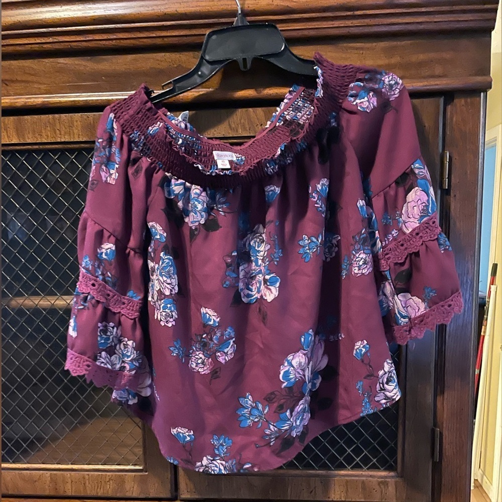 Xhilaration Burgundy Floral Blouse off the shoulder size xsmall